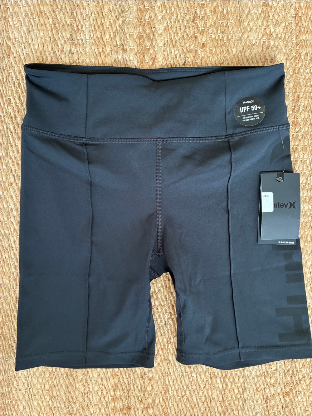 Hurley Women's Small Oao Hybrid 7” Short with UPF 50+ NWT